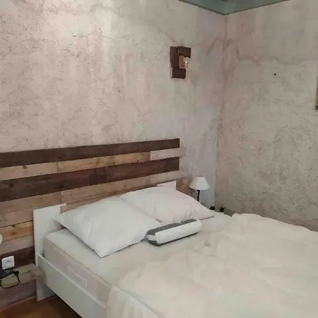 別荘 Maison De Village, Jacuzzi, Salle Cinema Valencin