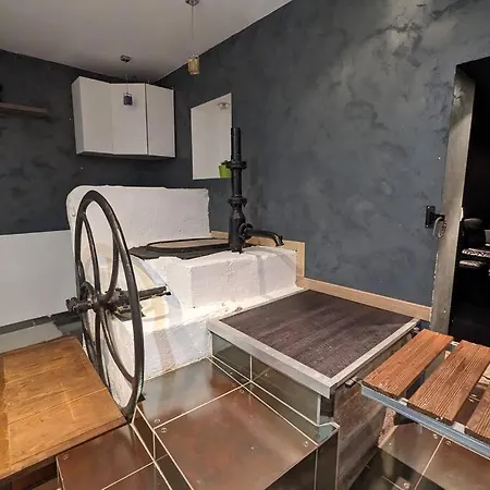 Maison De Village, Jacuzzi, Salle Cinema *